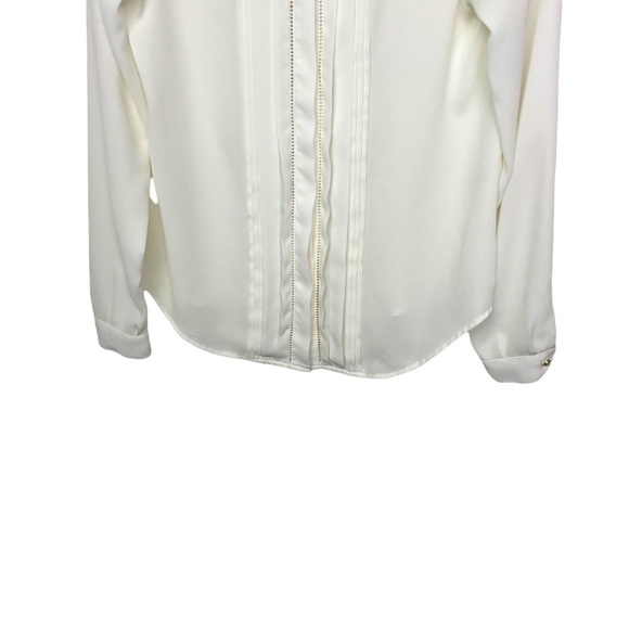 Dana Buchman Ivory Long Sleeve collarless Button Up Blouse Size 4 - Picture 4 of 10